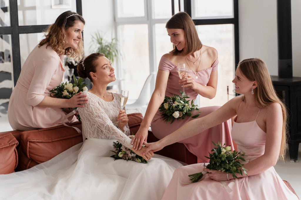 Poklon za devojačko veče - TOP ideje šta pokloniti budućoj mladi!