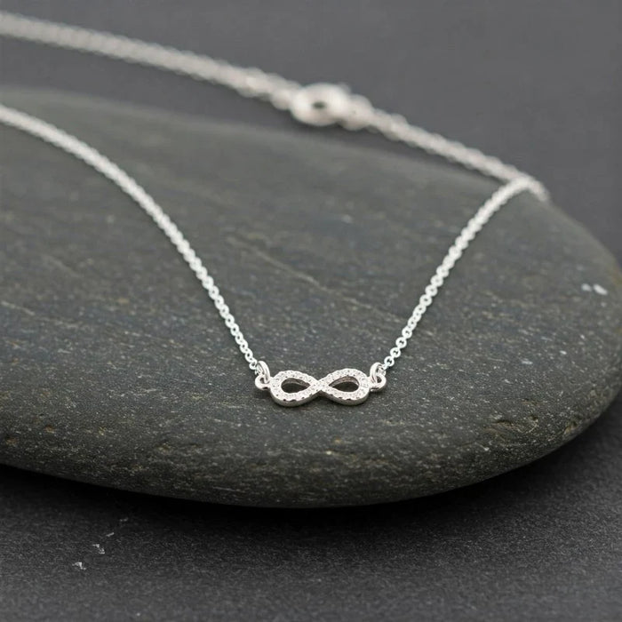 Infinity beskonačno srebrna ogrlica