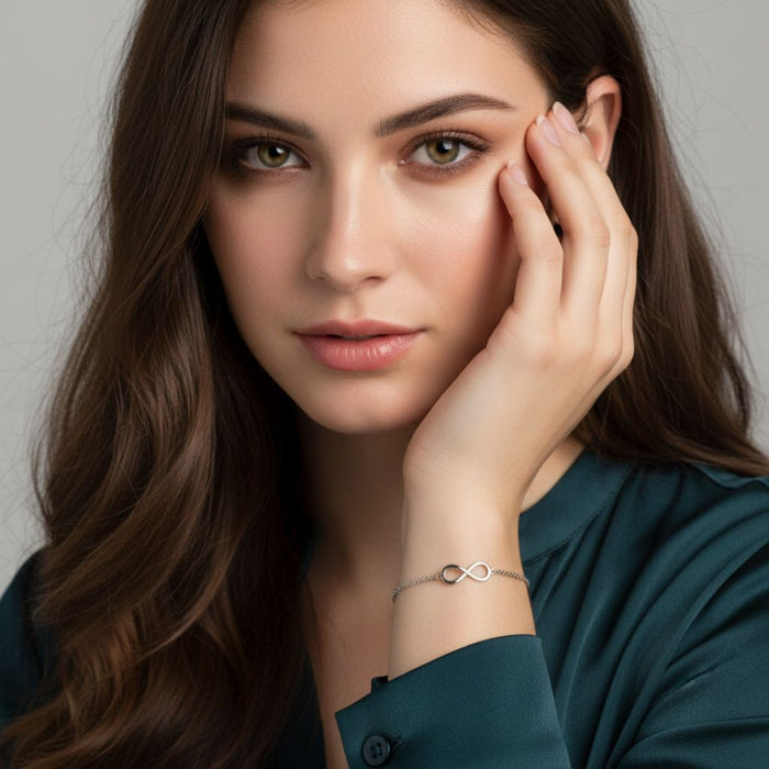 Narukvica sa Simbolom Beskonačnosti - Srebro